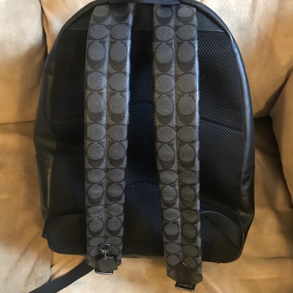 Coach Bag - Picture 5 of 8